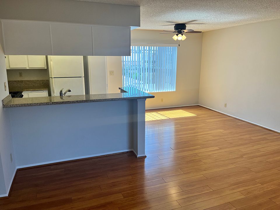 Large open concept living & dining space