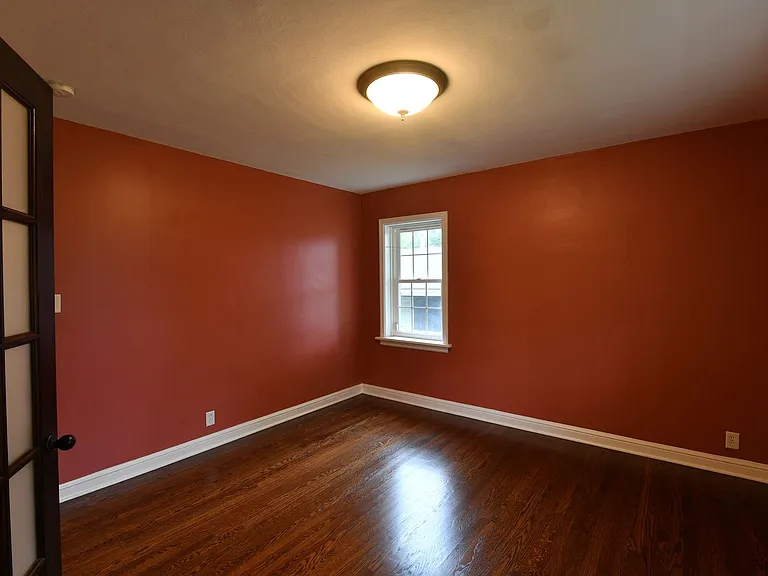 106 Manlyn Dr — Photo 27