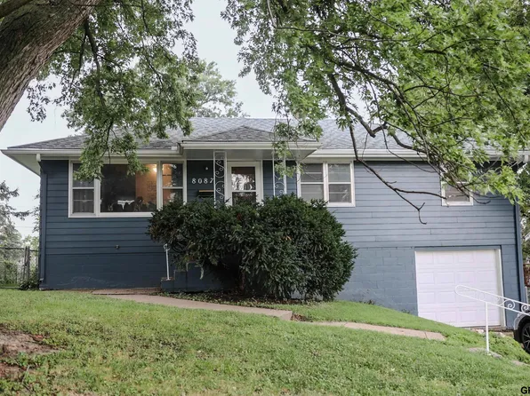8087 Castelar St, Omaha, NE 68124