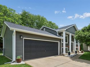 623 Sunward Dr, O'Fallon, MO 63368