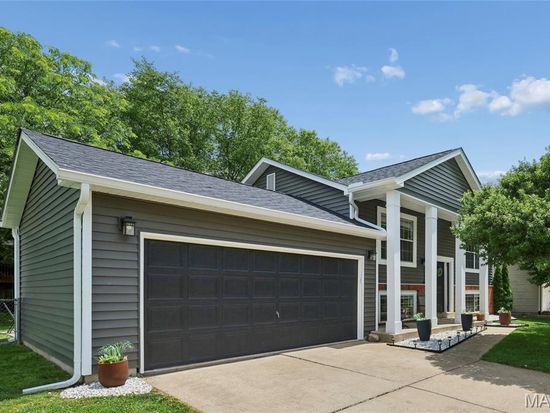 623 Sunward Dr, O'Fallon, MO 63368
