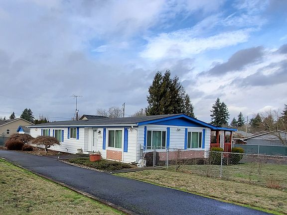 5th image of 12816 NE 44th St