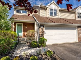 38 Northwood Dr, Depew, NY 14043