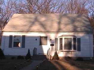 6 Houston St, Waterbury, CT 06704