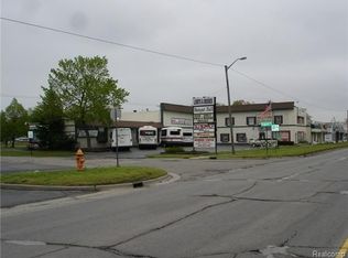 4536 Dixie Hwy, Waterford, MI 48329