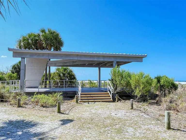 2309 Lynn St — Photo 66