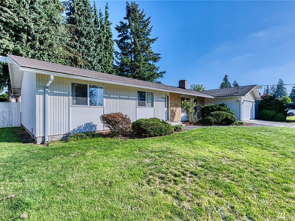 1st image of 9307 47th Dr NE