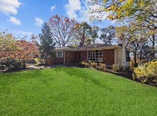 12 Alpine Dr, Hopewell Junction, NY 12533