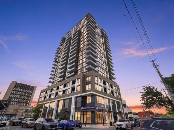 2007 James St #1804, Burlington, ON L7R 1H1
