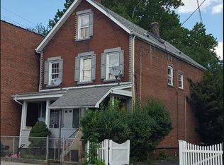 214 4th St, Passaic, NJ 07055