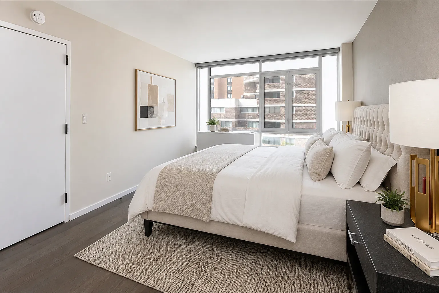 385 First Avenue — Photo 4