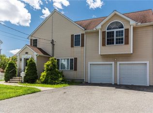 164 Avenue C, Woonsocket, RI 02895