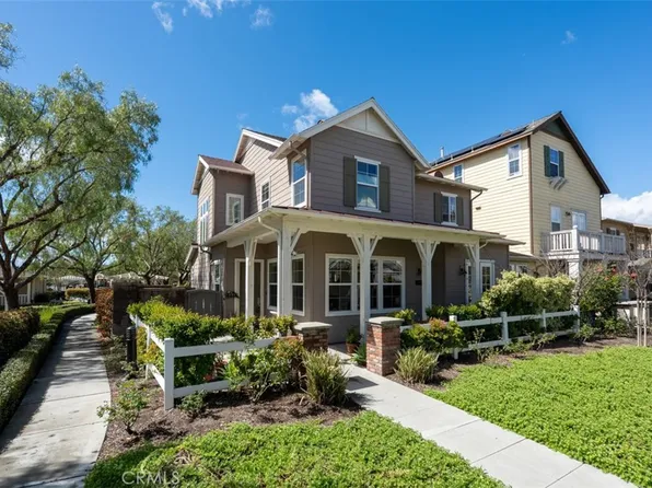 235 Kitty Hawk Ln, Tustin, CA 92782