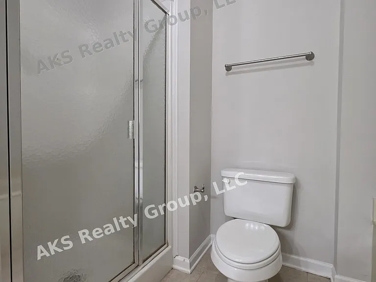 4346 Ashwood Cv — Photo 11