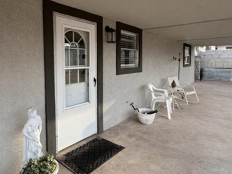 2918 Piedras Rd — Photo 18