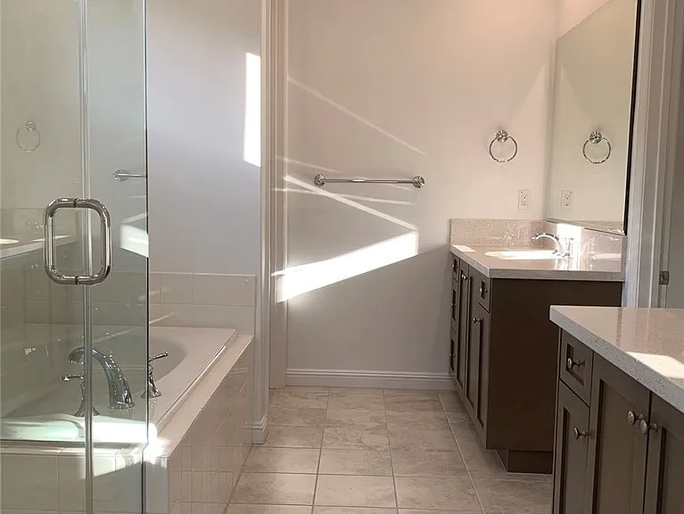 20816 Pine Cone Cir — Photo 14