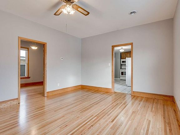 3rd image of 2014 Glenwood Ave #2