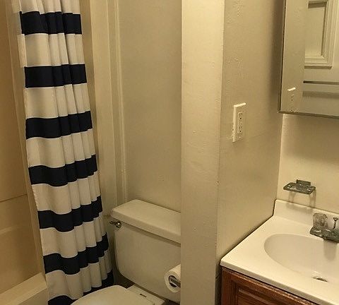 Downstairs full bathroom