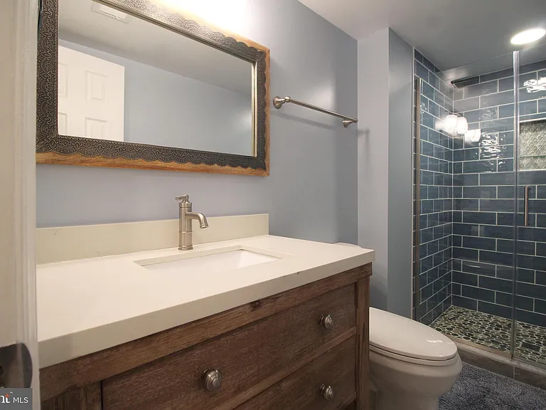 4500 Lantern Pl — Photo 23