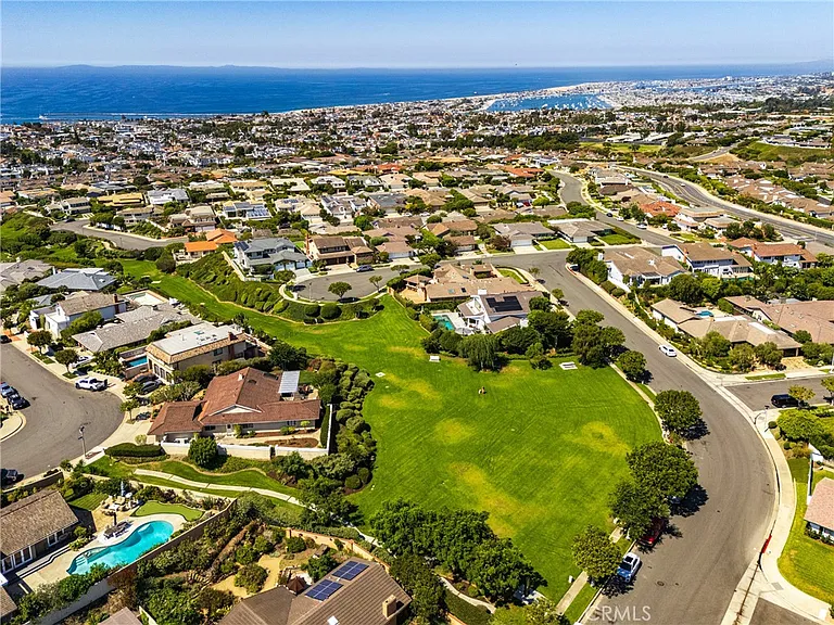 3701 Inlet Isle Dr — Photo 42