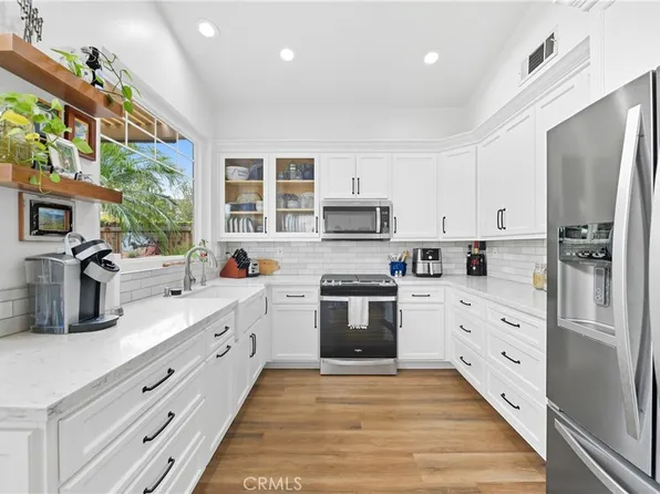 5302 Paseo Ricoso, Camarillo, CA 93012