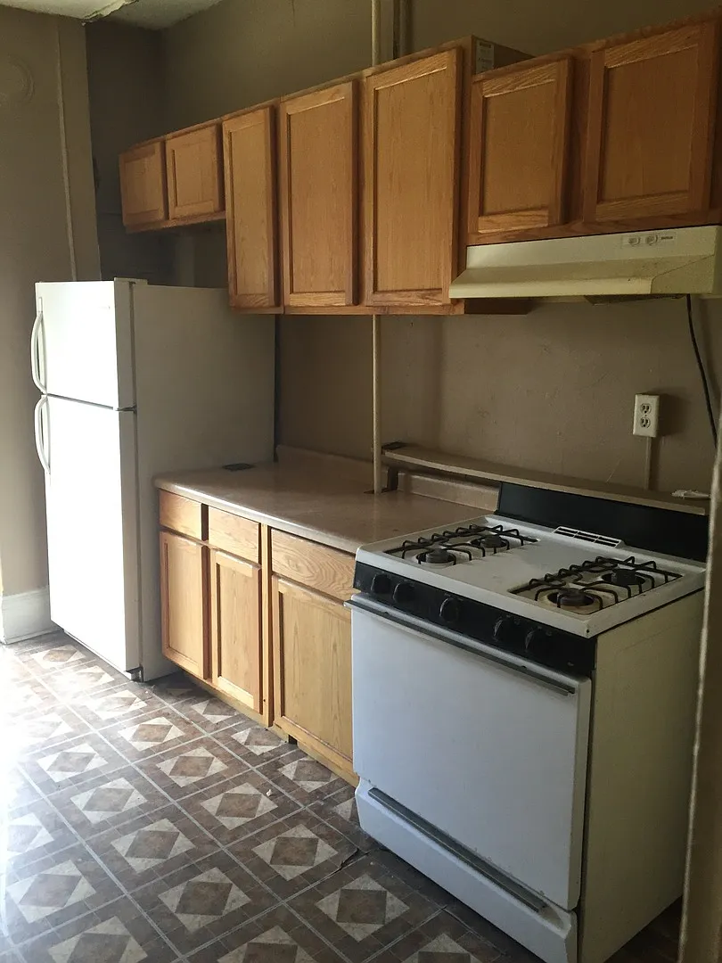 1 Bedroom With Den 1 Bath On The West Side Of Saint Paul Heat Included — Photo 2