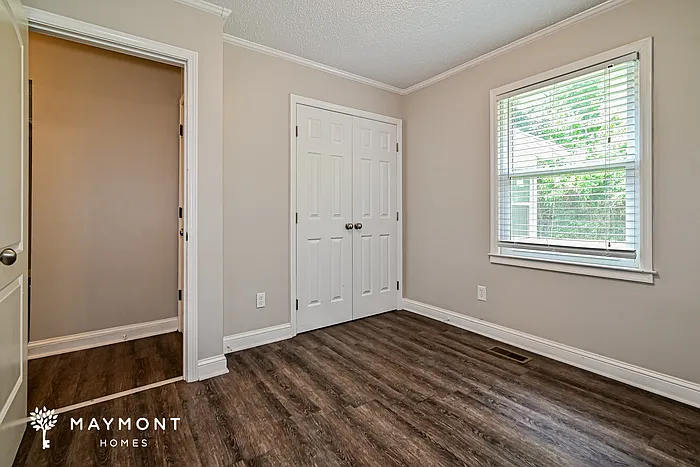313 Chapelwhite Rd — Photo 8