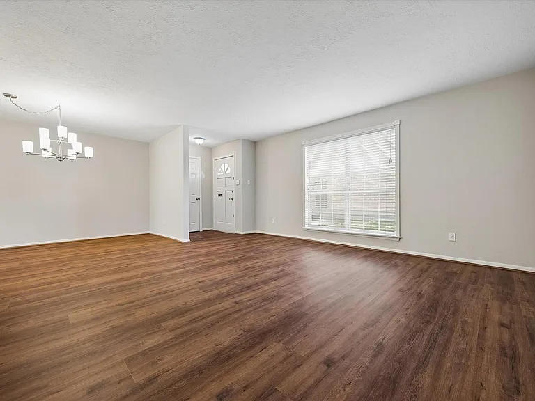 14201 Misty Meadow Ln — Photo 4