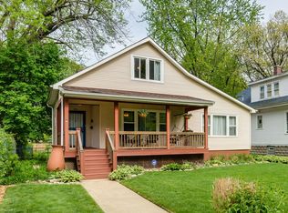 10113 S Prospect Ave, Chicago, IL 60643