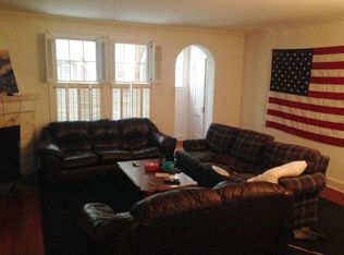 2420 39th Pl NW, Washington, DC 20007