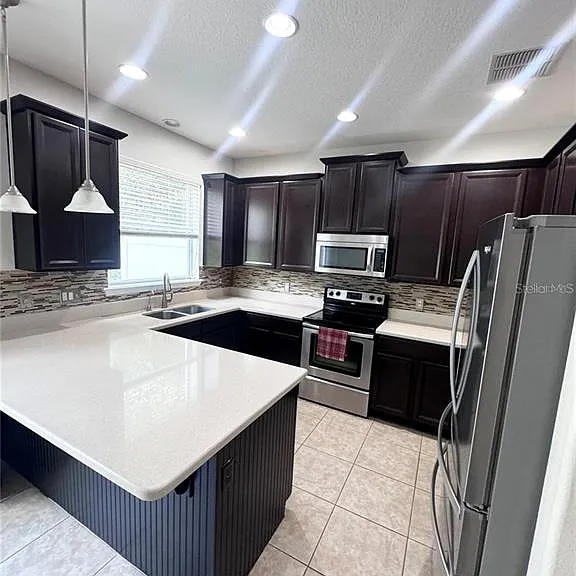 9319 Strongbark Ln — Photo 7