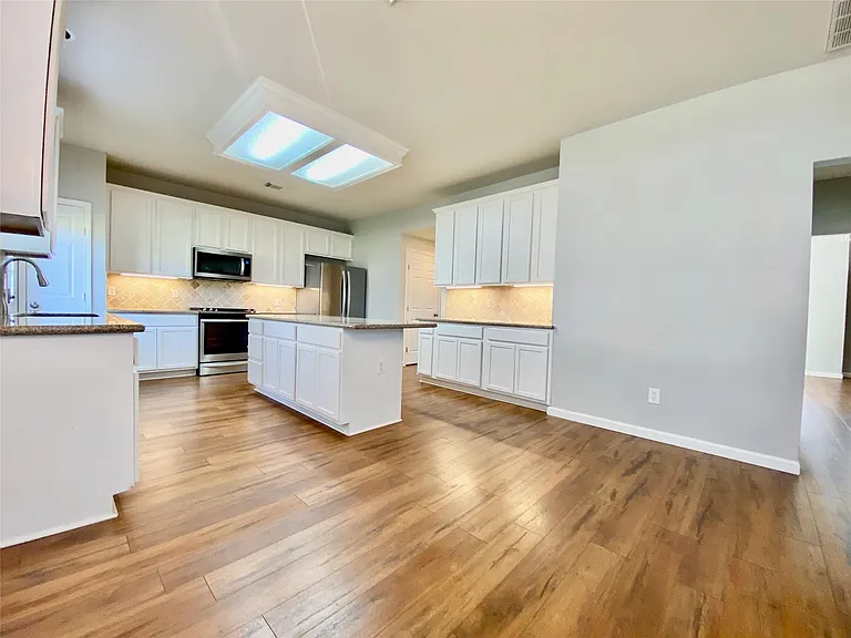 6315 Holly Canyon Ct — Photo 17