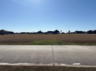 111 Kings Brook Dr, Schriever, LA 70395