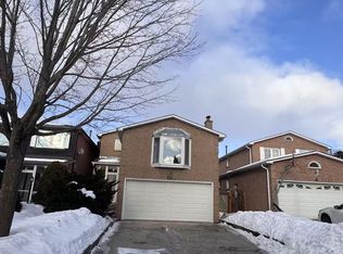 4 Burwell Cres, Markham, ON L3P 6T6