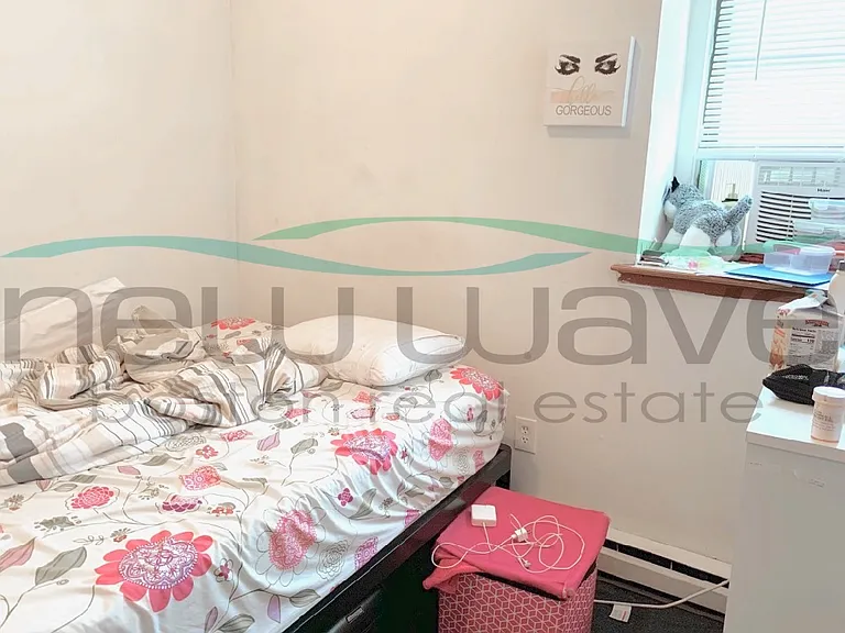 606 Columbus Ave #3R — Photo 9