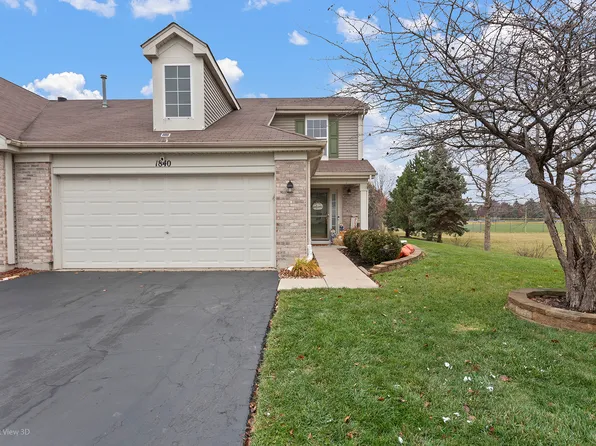 1840 Spinnaker St, Hampshire, IL 60140