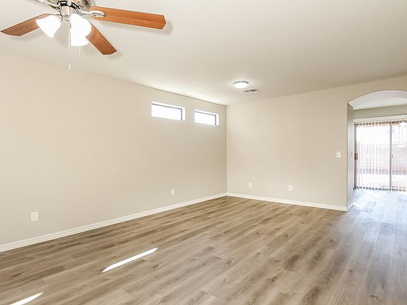 4th image of 12305 W Windrose Dr