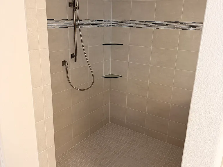 4925 Olivia Ct — Photo 25