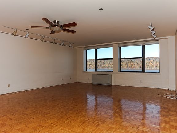 2nd image of 23 Water Grant St #7AP