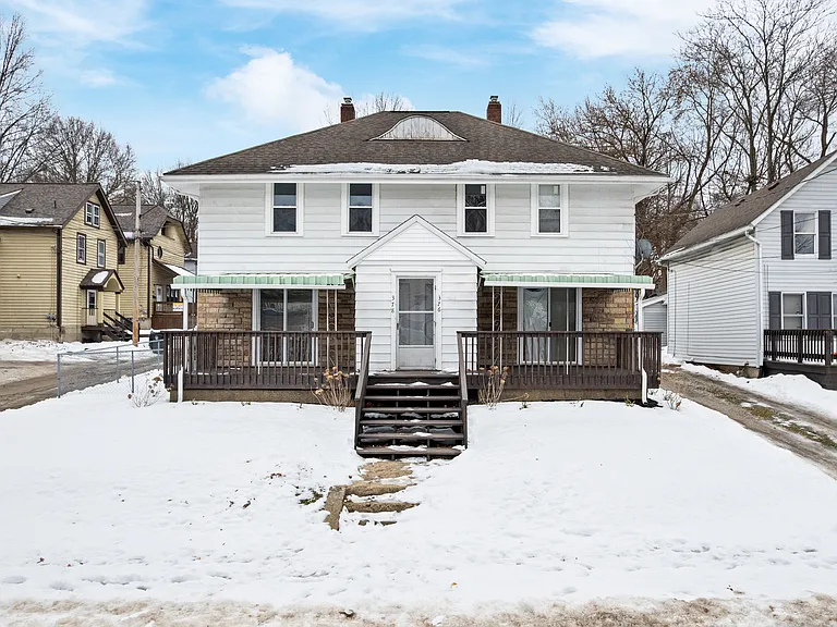 378 Cross St — Photo 1