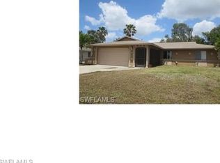 7393 Pebble Beach Rd, Fort Myers, FL 33967