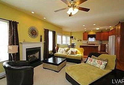 3rd image of 38 Mill Brook Ct