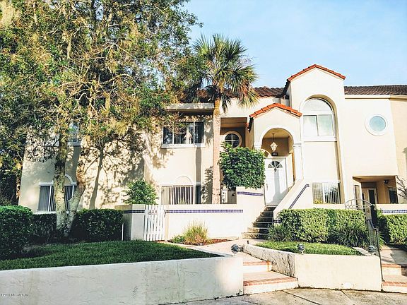 2nd image of 4020 Lavista Cir