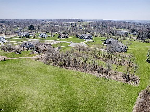 4th image of 2433 Hearth Hill Ln
