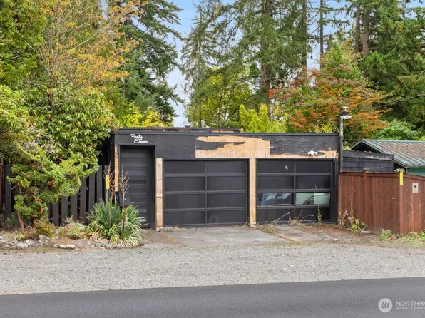 4011 Alameda Avenue, University Place, WA 98466