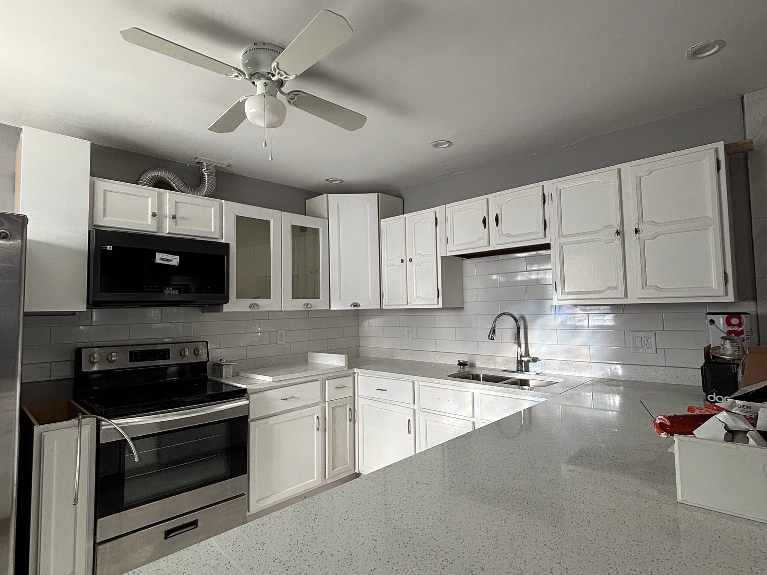 2 bed, $1,950 — Photo 1