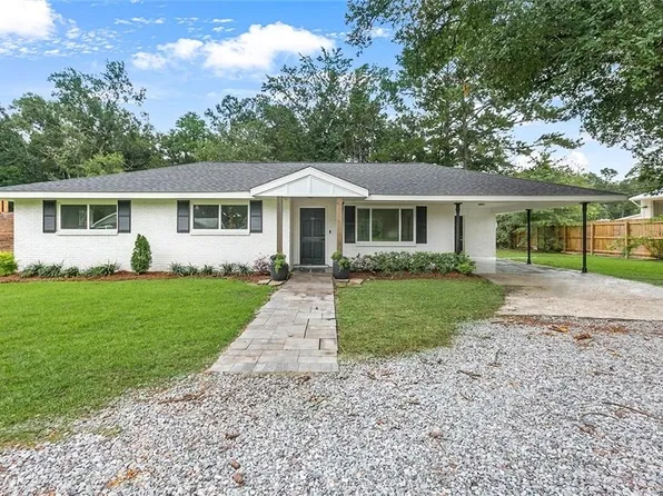 56 Oak Park Dr, Madisonville, LA 70447