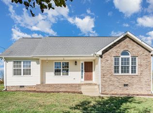 3773 Atkins Rd, Cedar Hill, TN 37032