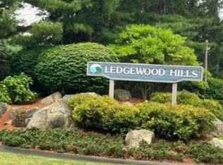 47 Dogwood Dr #105B, Nashua, NH 03062