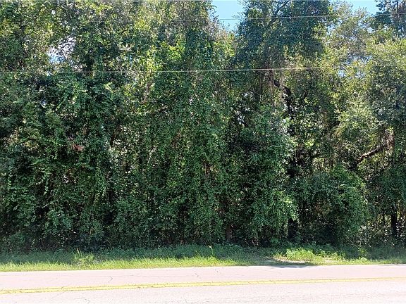 5th image of 4015 E Shorewood Dr